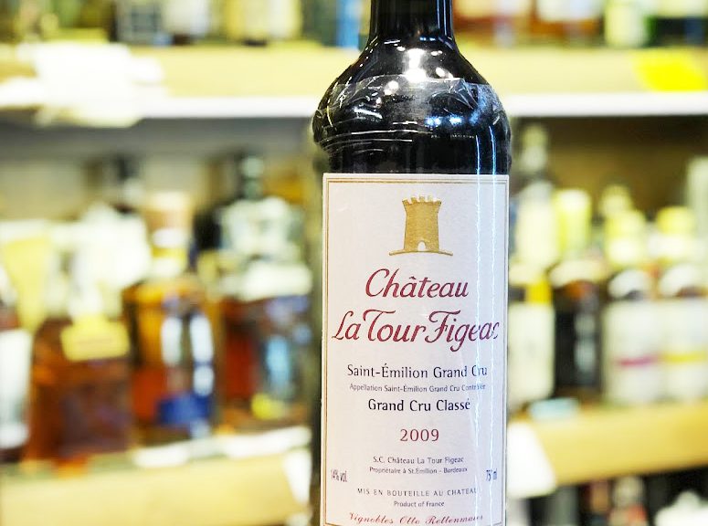 Chateau La Tour Figeac Saint-Emilion Grand Cru 2009