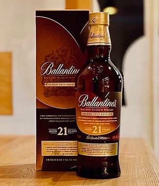 Ballantine's 21 Years Old Golden Zest Edition